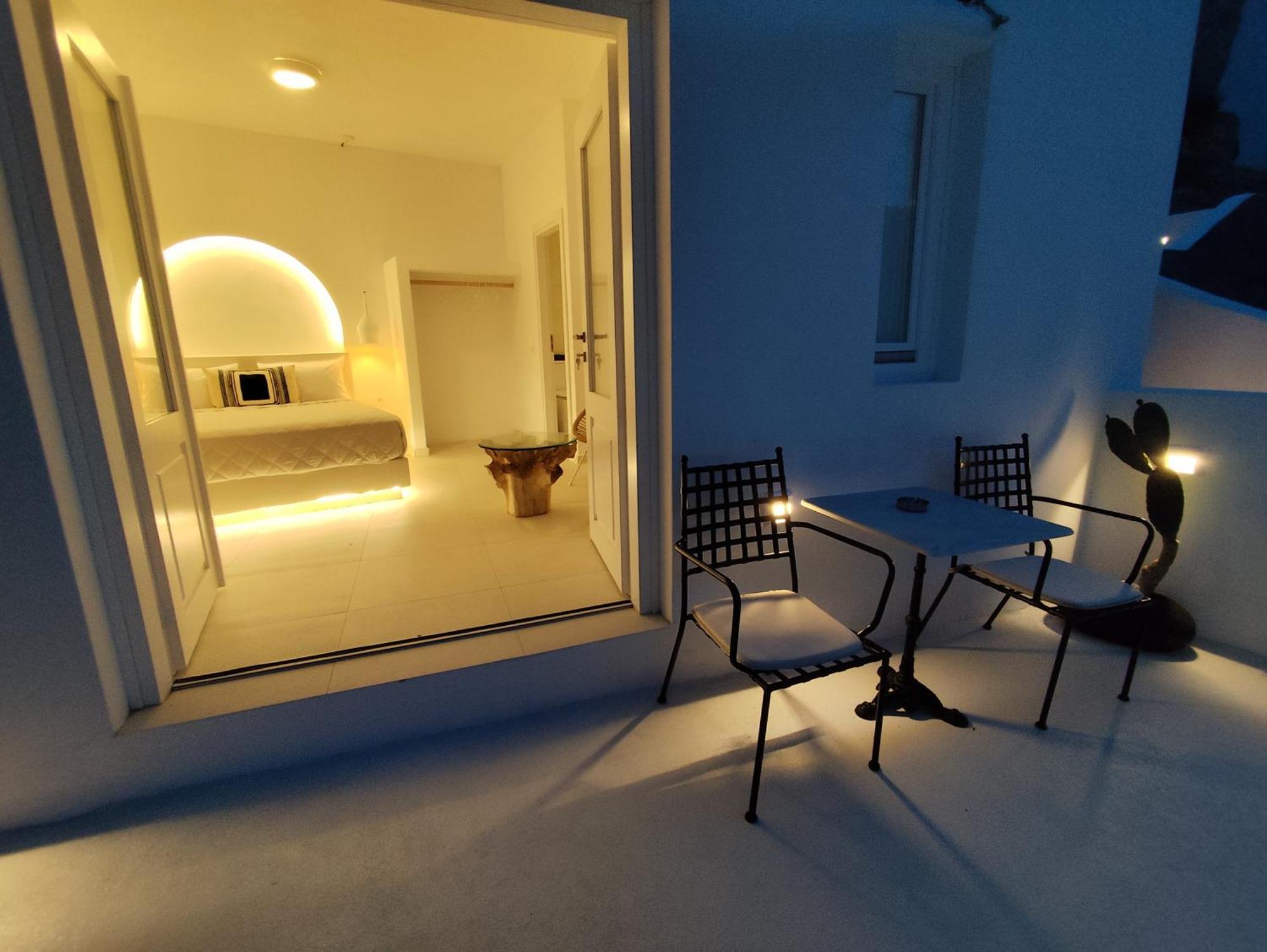 The Magic Luxury Cave Suites Vothon Exterior photo